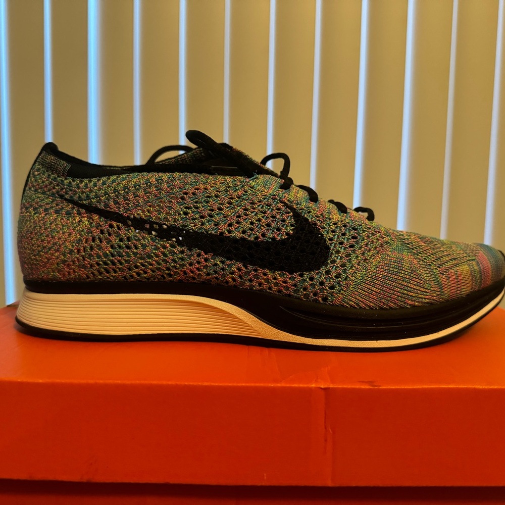 Nike Flyknit Racer 10.5